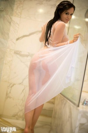 Mai-ly outcall escorts in Saint-Hippolyte